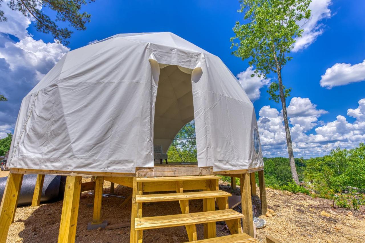 The Gemini-A Dreamy, Waterfront Tiny Cabin Rogersville Exterior photo